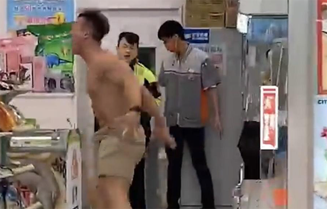 台灣傳出有人為雞胸肉大鬧便利店（圖片來源：FB截圖）