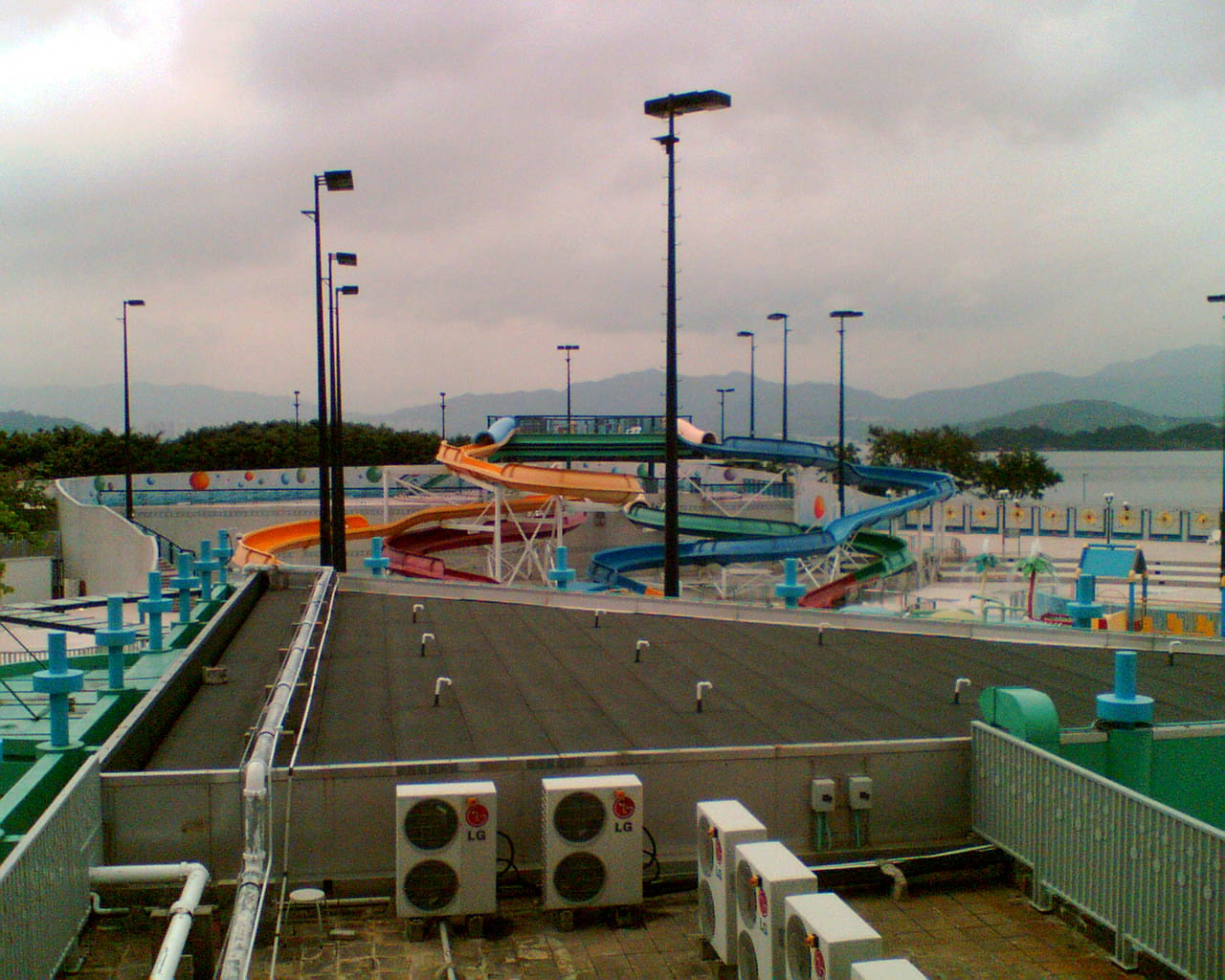 馬鞍山游泳池（圖片來源：Wikipedia）