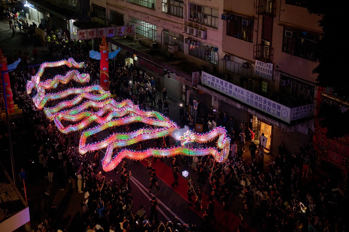 全港最長500呎LED夜光龍「沙頭角魚燈舞」