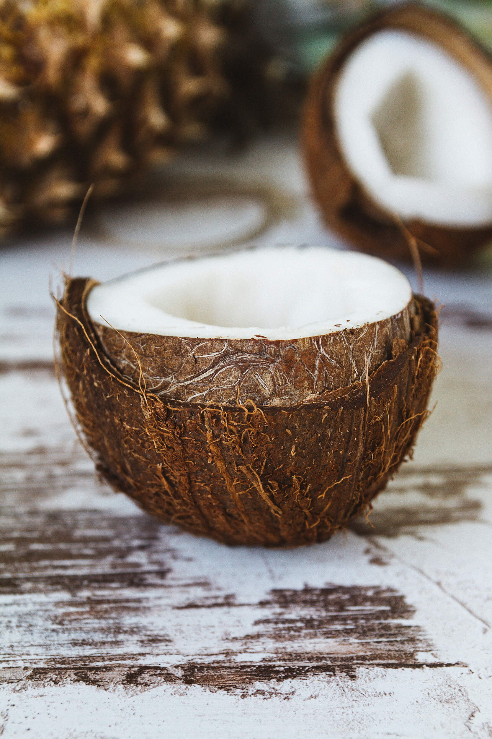 椰子油經常被指有很多神奇功效